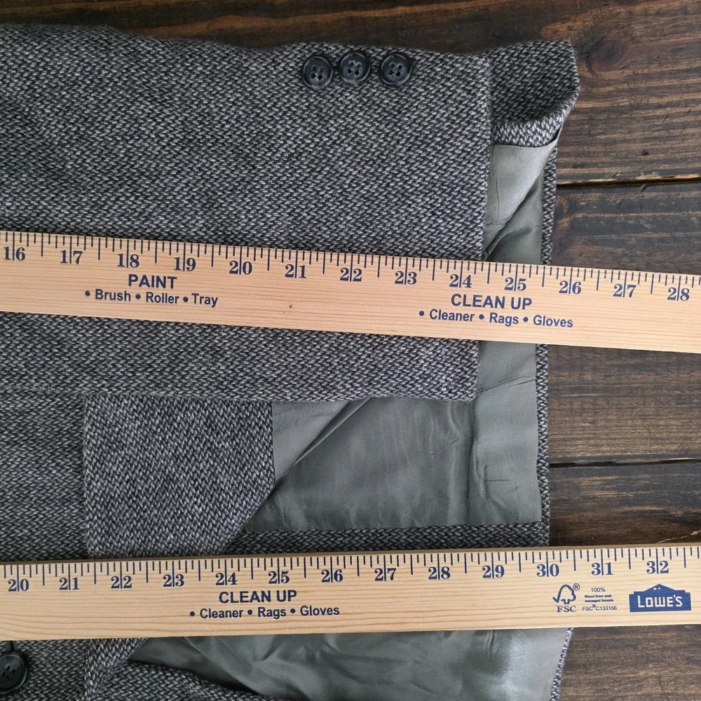 Cambridge Classics Men's Tweed Sport Coat Blazer Gray Herringbone Wool Size 40R‎